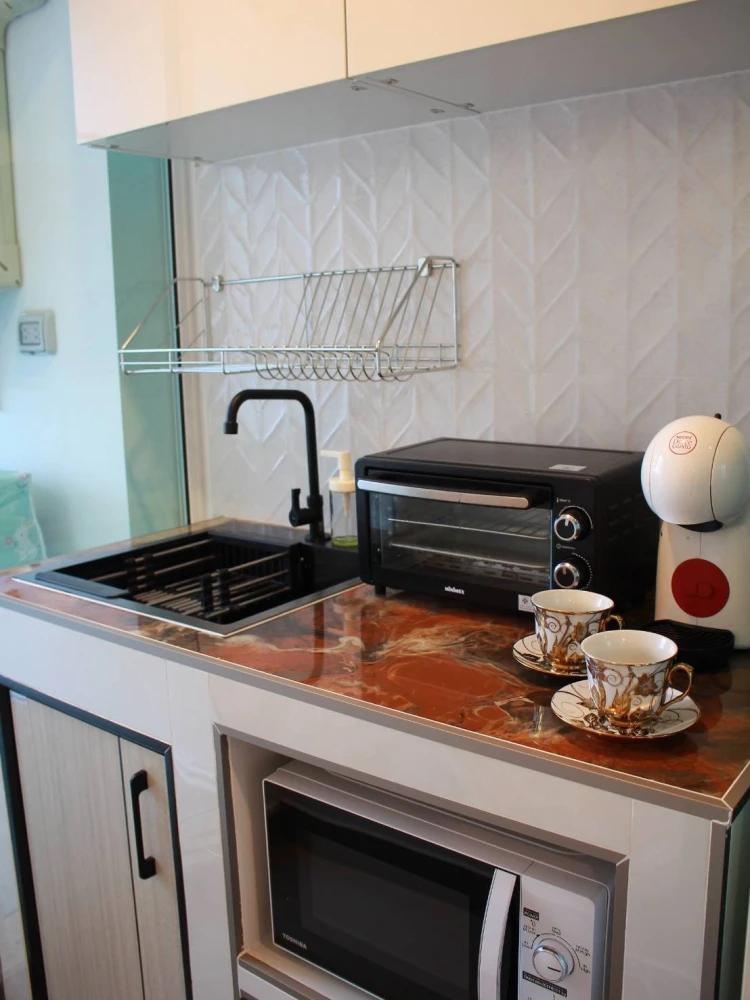 For rent: Regent Home Bangna, fully furnished unit on the 23rd floor with stunning Chao Phraya River views. Enjoy the cool breeze and unobstructed vie