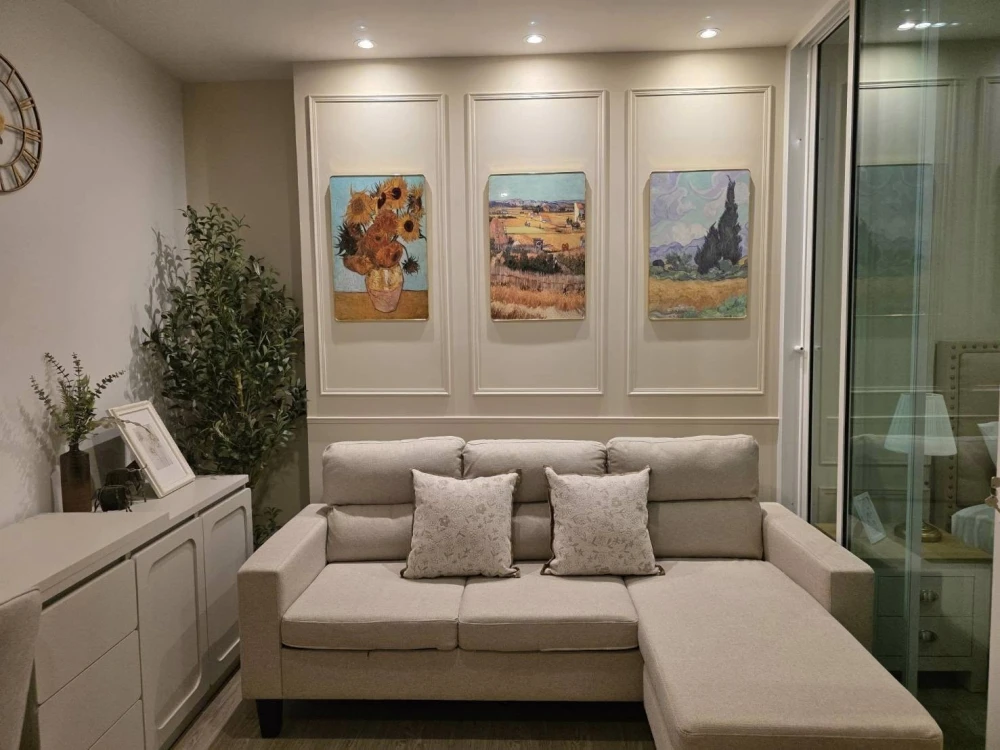 For rent: Regent Home Bangna, fully furnished unit on the 23rd floor with stunning Chao Phraya River views. Enjoy the cool breeze and unobstructed vie