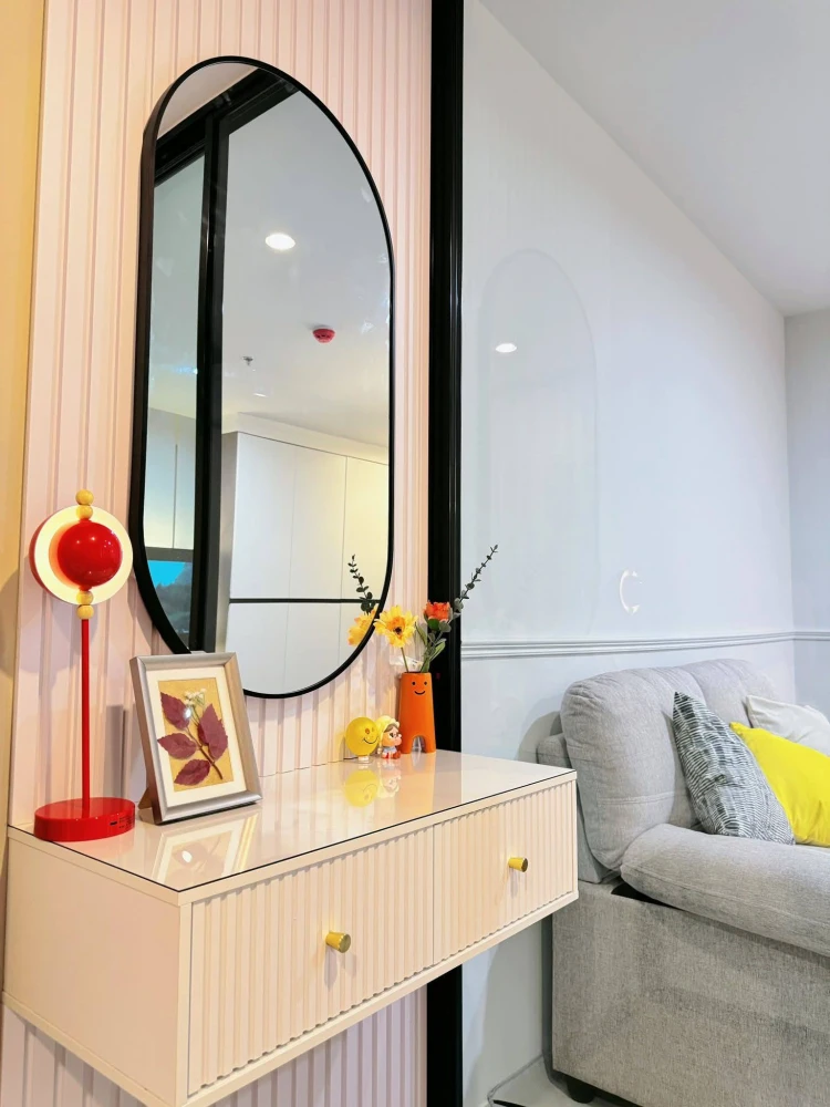 For rent: Regent Home Bangna, fully furnished and ready to move in. Complete with furniture and appliances. Don't miss out!