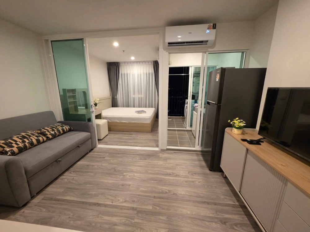 ให้เช่า Regent Home Bangna อาคาร A วิวโล่งแม่น้ำ บรรยากาศช่วงกลางคืนสวยมาก มีเฟอร์นิเจอร์ เครื่องใช้ไฟฟ้าครบ สามารถเข้าอยู่ได้ทันที