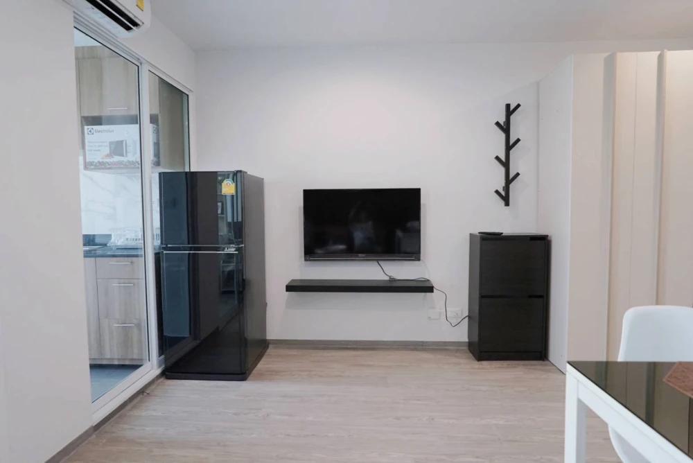 For rent: Regent Home Sukhumvit 97/1. Unobstructed view, fully furnished, includes washing machine, ready to move in.