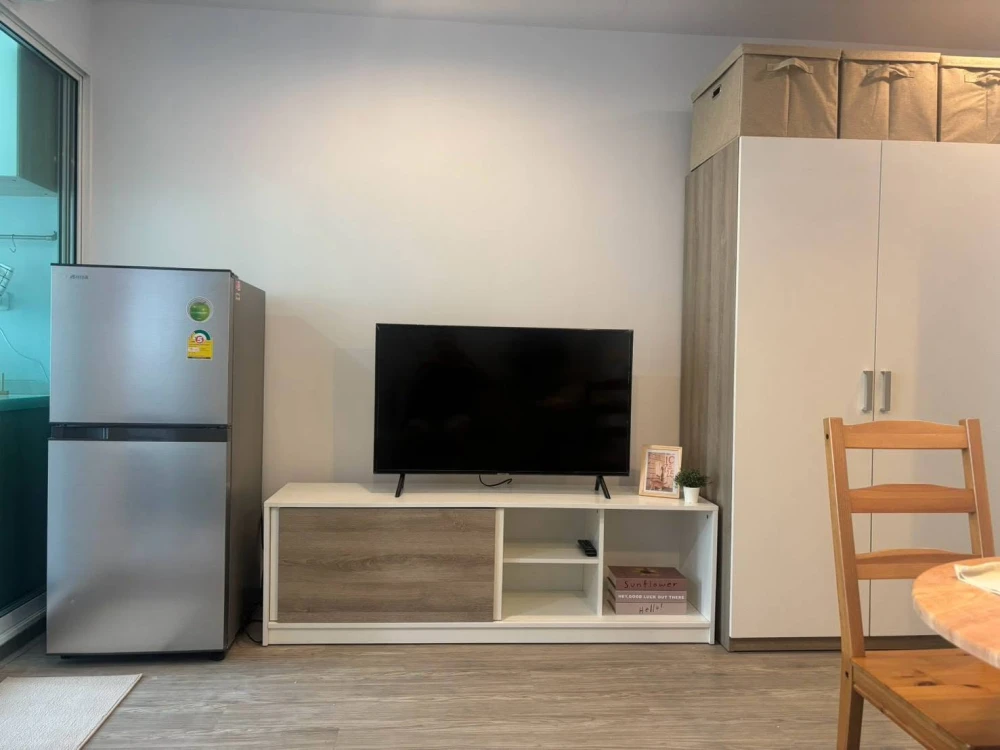 For rent: Regent Home Sukhumvit 97/1. Beautifully decorated minimalist-style room, fully furnished. Book now!