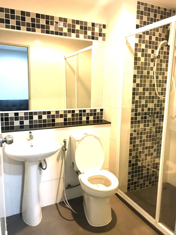 For rent: Regent Home Tiwanon 25, ready to move in, fully furnished, good price, hurry and reserve now+++