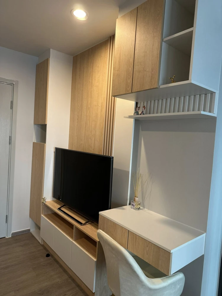 For rent: Regent Home Wuttakat, 1 bedroom, 1 bathroom. Beautifully furnished and fully equipped. Great location, convenient transportation. Don't miss
