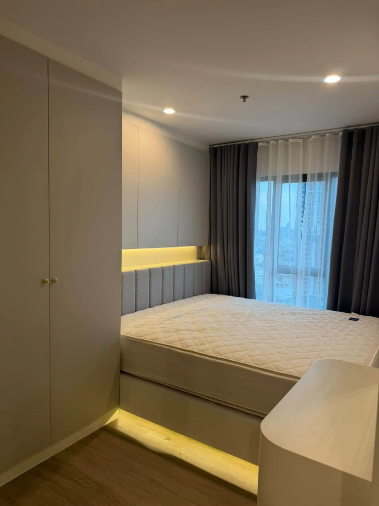Regent Home Wuttakat 1-bedroom unit for rent – ​​fully furnished and equipped with appliances. Book now!