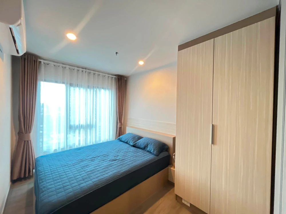 For rent: Regent Home Wuttakat, 12th floor. A lovely, fully furnished unit. Book now! images