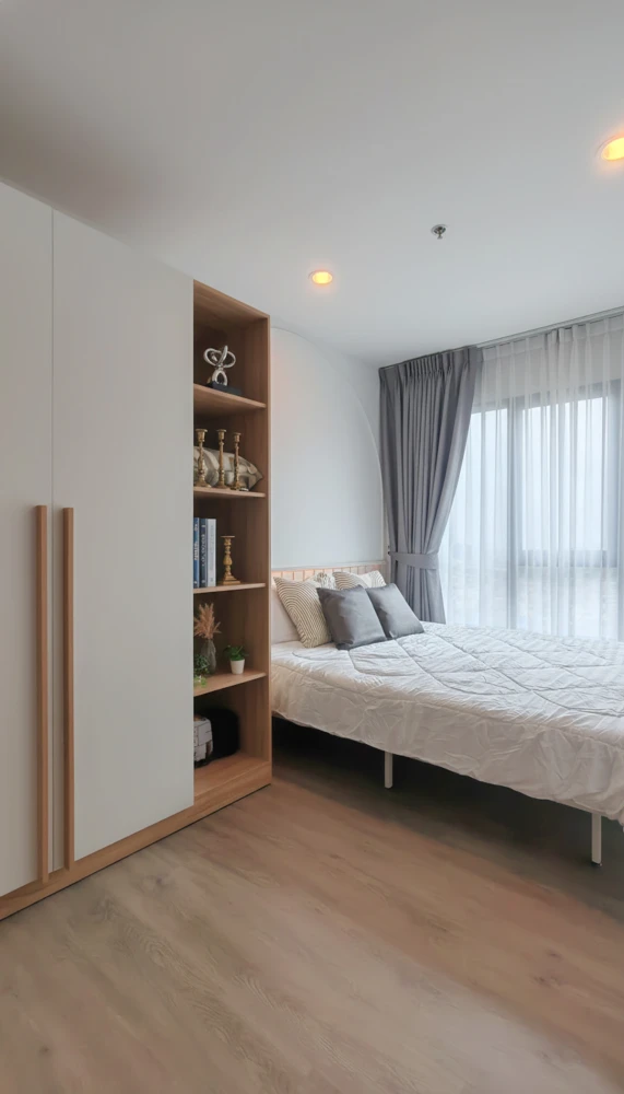 For rent: Regent Home Wuttakat, 19th floor. High floor, unobstructed view, fully furnished. Book now!