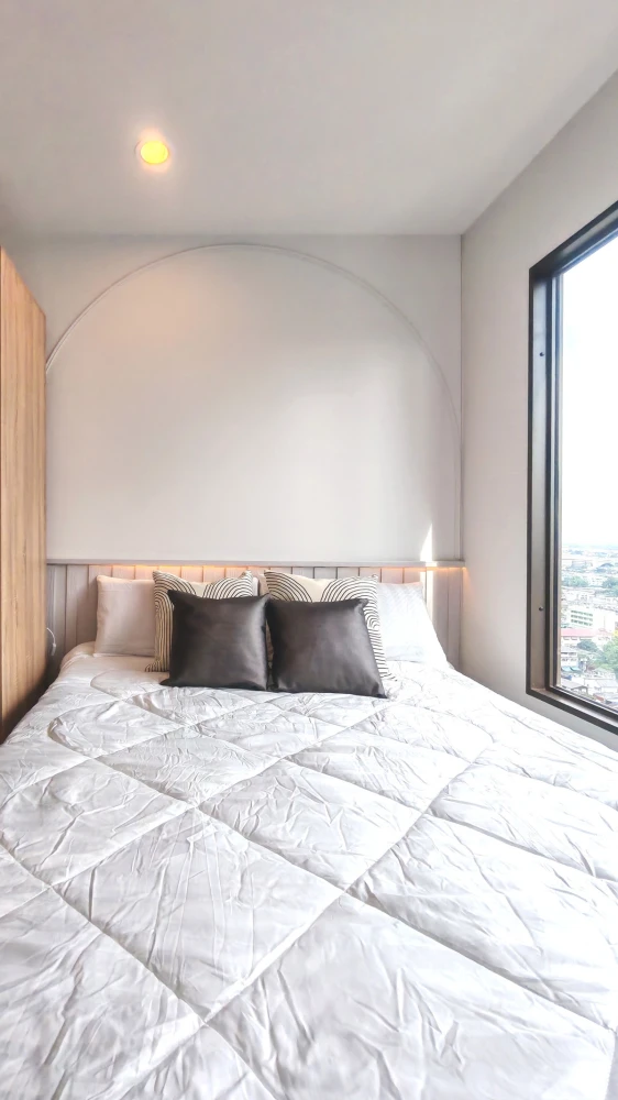 For rent: Regent Home Wuttakat, 19th floor. High floor, unobstructed view, fully furnished. Book now!