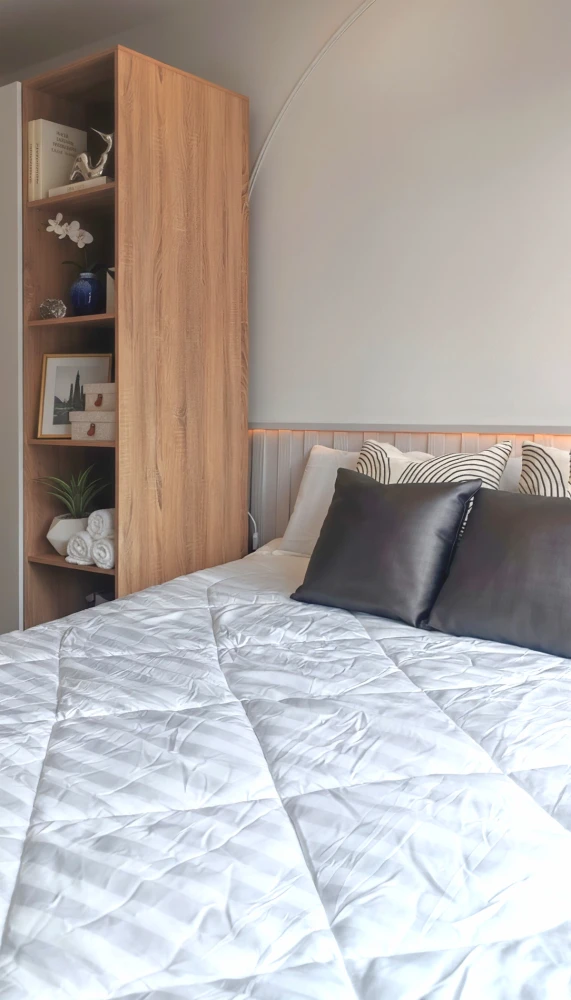 For rent: Regent Home Wuttakat, 19th floor. High floor, unobstructed view, fully furnished. Book now!
