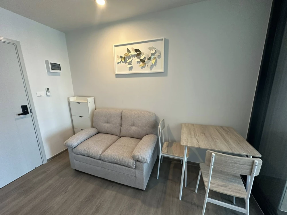For rent: Regent Home Wuttakat, 25th floor, view of the Phra Pathom Chedi, not next to the elevator or garbage room, fully furnished, ready to move in