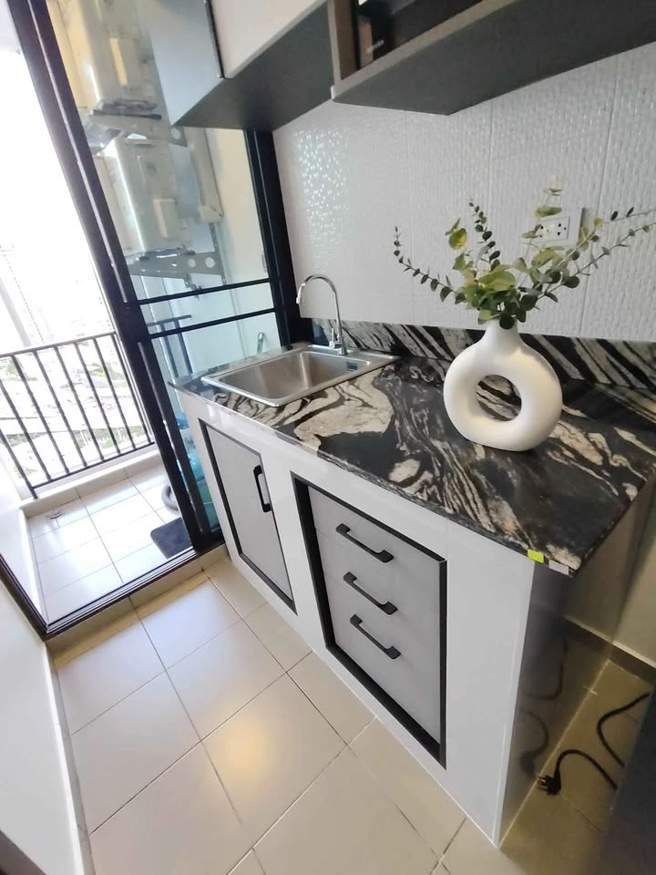 For rent: Regent Home Wuttakat, 27th floor, fully furnished, very livable. Book now! Don't miss out!