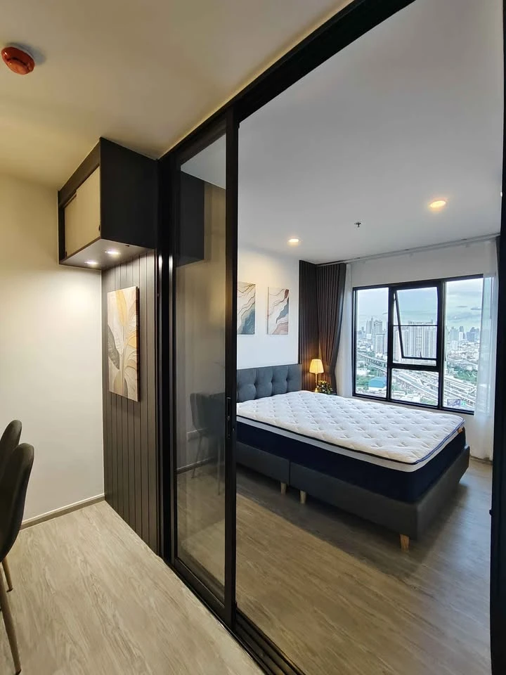 For rent: Regent Home Wuttakat, 27th floor, fully furnished, very livable. Book now! Don't miss out!