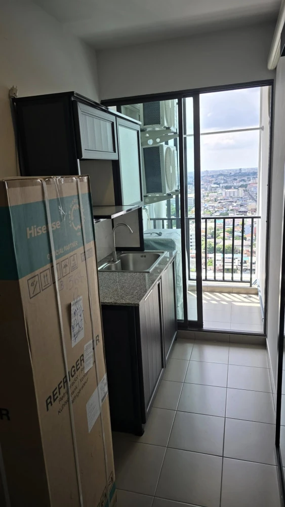 For rent: Regent Home Wuttakat, 28th floor, open view, partitioned room, fully furnished. Reserve now, don't miss out!