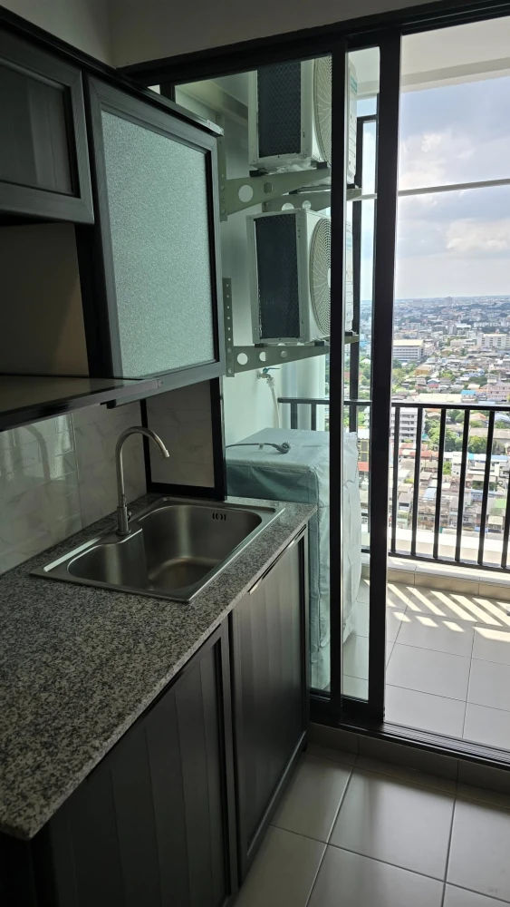 For rent: Regent Home Wuttakat, 28th floor, open view, partitioned room, fully furnished. Reserve now, don't miss out!