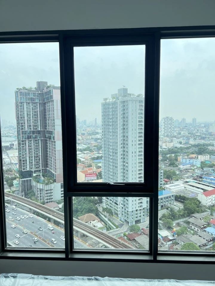 For rent: Regent Home Wuttakat, high floor unit, fully furnished, affordable price. Book now!