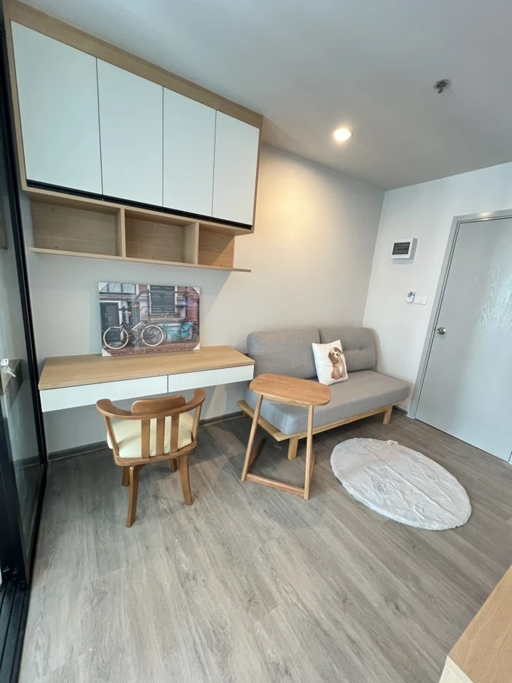 For rent: Regent Home Wuttakat, high floor unit, fully furnished, affordable price. Book now!