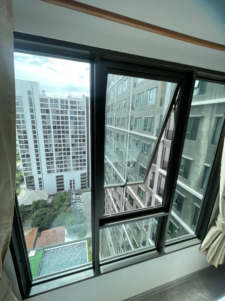For rent: Regent Home Wuttakat. Nice, minimalist-style room with complete amenities. Book now!