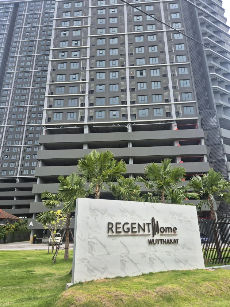 ให้เช่า Regent Home Wuttakat ห้องพร้อมอยู่ เฟอร์พร้อม รคาสบายเป๋า จองเลย