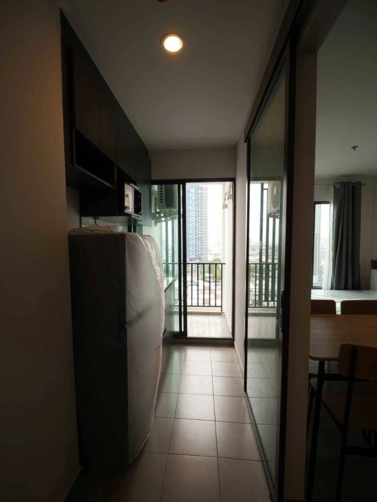 For rent: Regent Home Wuttakat, studio room, fully furnished. Just bring your bags and move in!