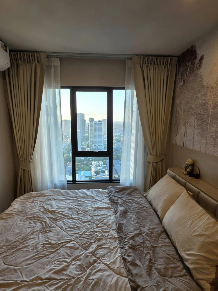 For rent: Regent Home Wuttakat, room on a very high floor, beautiful open view, near the elevator...cool room, not exposed to direct sunlight, reserve