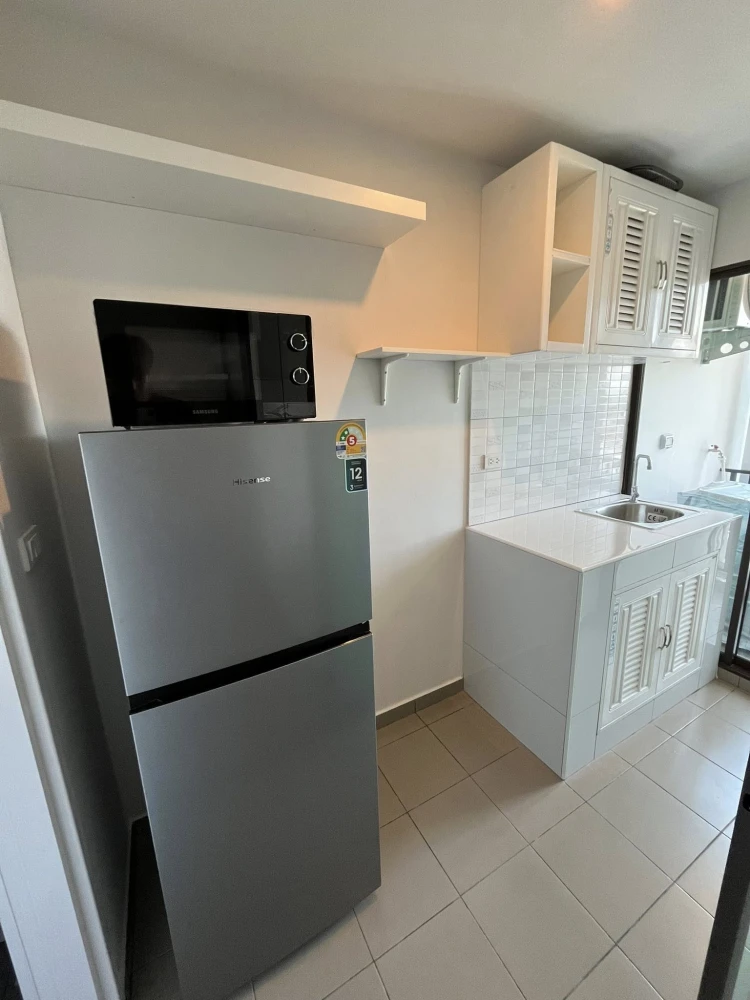 For rent: Regent Home Wuttakat, fully furnished and comfortable unit. Book now! Limited time offer!