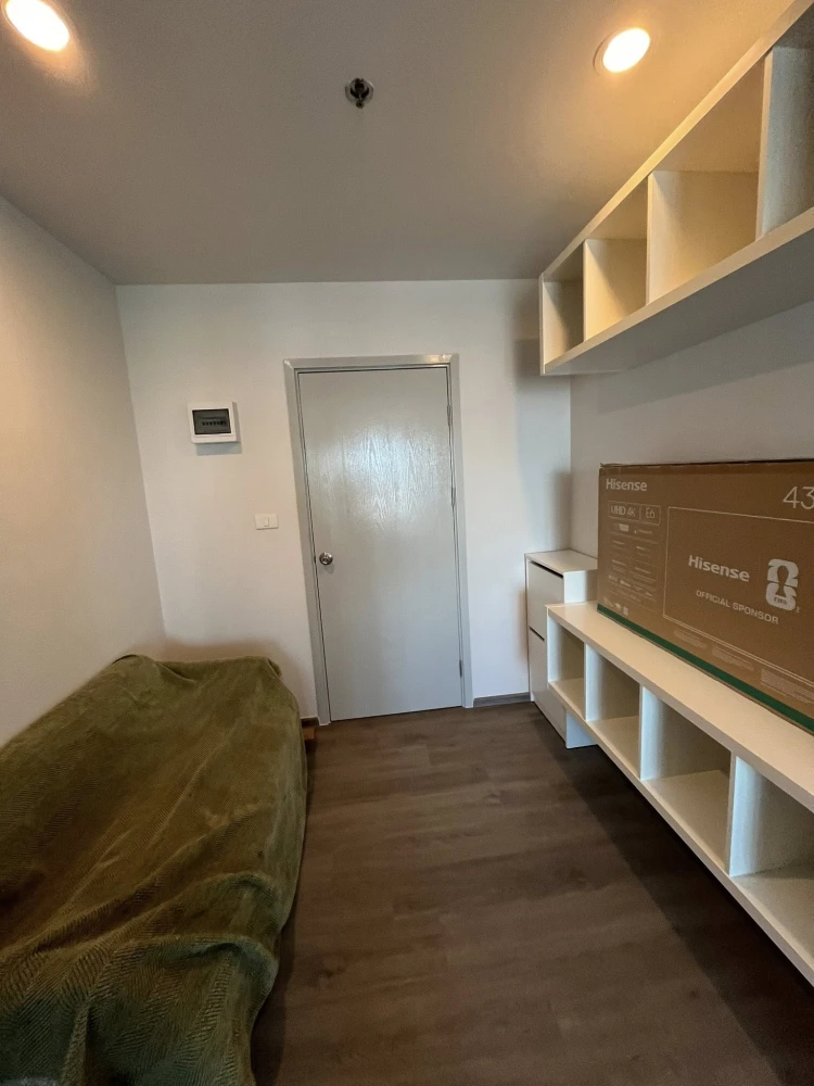 For rent: Regent Home Wuttakat, fully furnished and comfortable unit. Book now! Limited time offer!