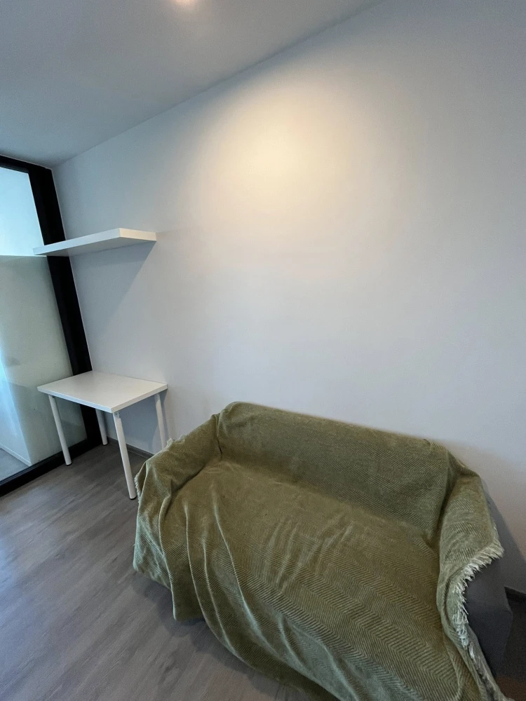 For rent: Regent Home Wuttakat, fully furnished and comfortable unit. Book now! Limited time offer!