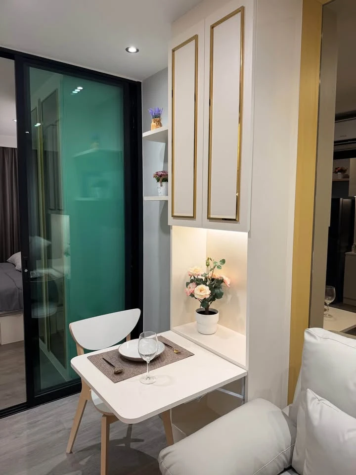 ให้เช่า Regent Home Wuttakat ห้องแต่งสวยเรียบหรูดูแพง บิ้วอินเฟอร์นิเจอร์ไม้แท้อย่างดี จองด่วน