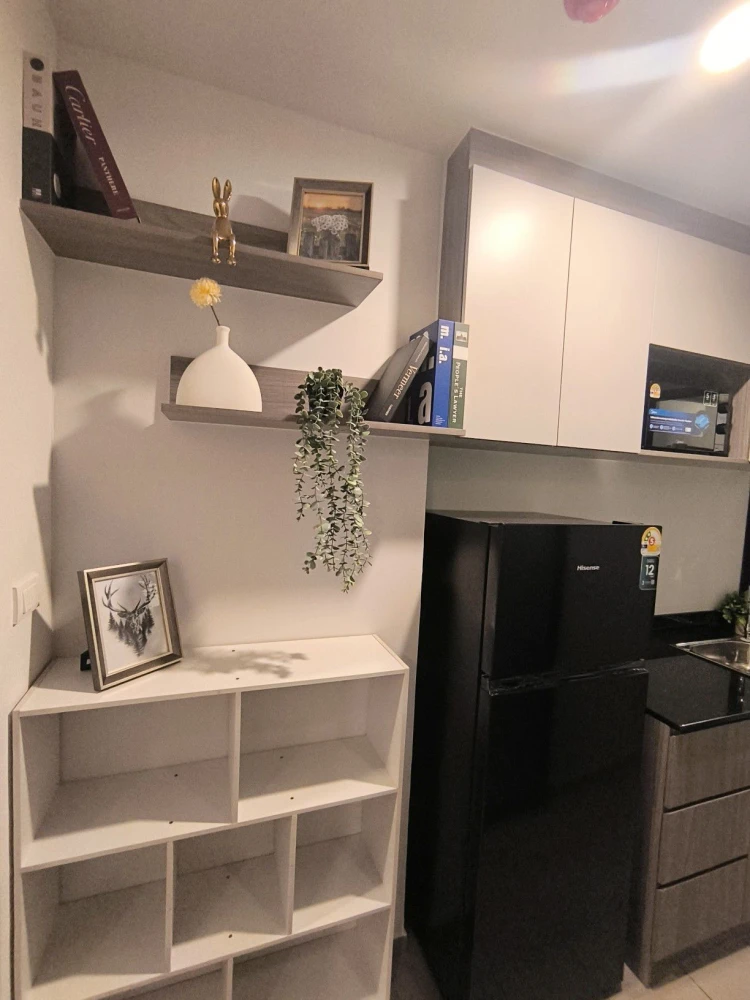 For rent: Regent Home Wuttakat, luxurious high-floor unit with stunning views. This is the rarest unit in the project, so grab it while you can!