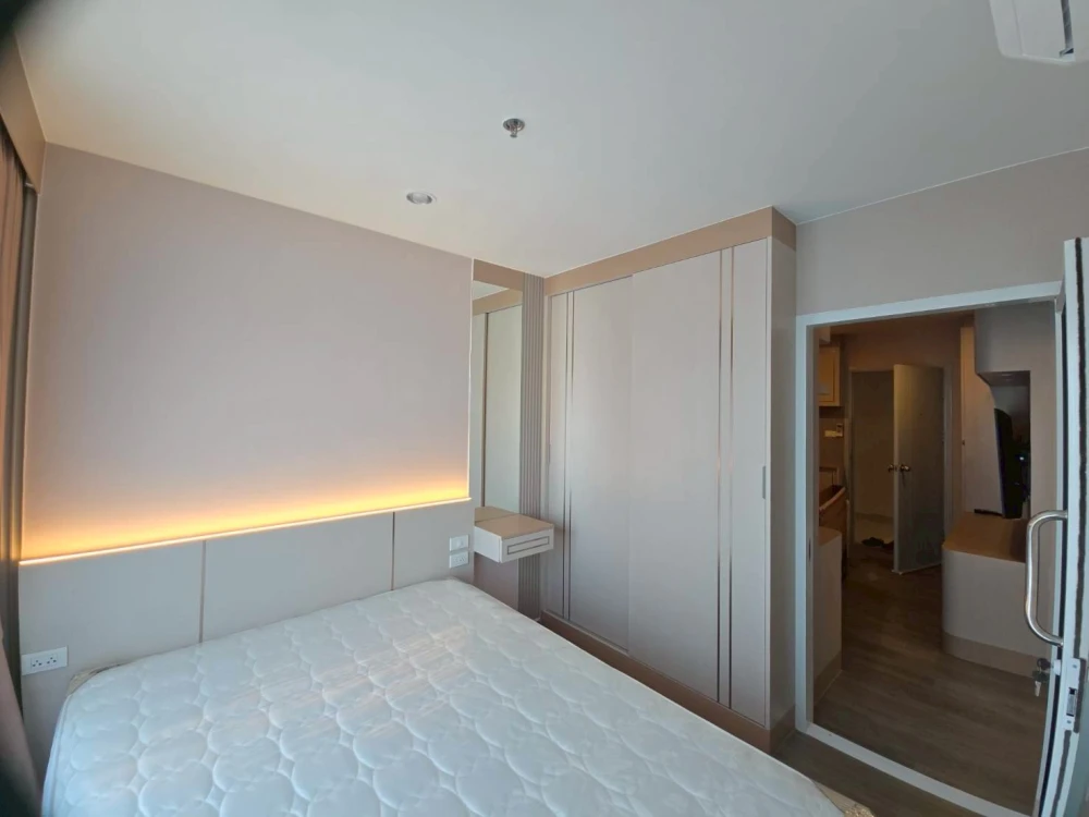 ให้เช่า Regent Home Wutthakat ห้อง Build-In สวย หรู ดูแพง มีเครื่องใช้ไฟฟ้า ครบชุด บอกเลยว่าคุณต้องห้ามพลาดเด็ดขาด