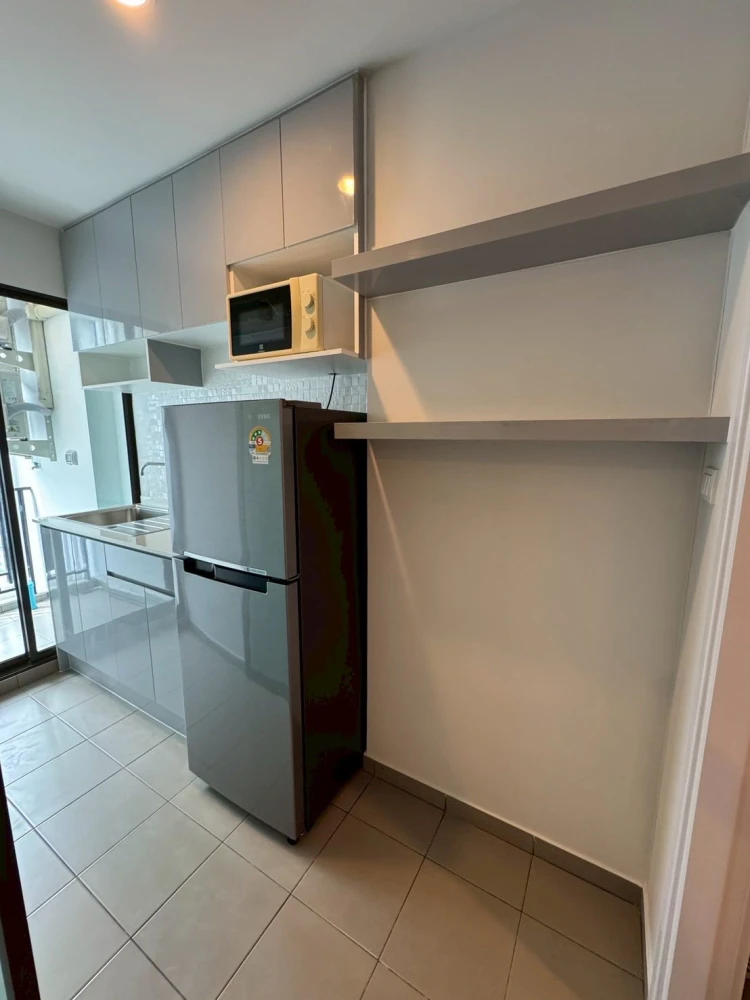 For rent: Regent Home Wutthakat, high floor, ready to move in, fully furnished, just bring your suitcase and move in. Hurry and reserve now before it'