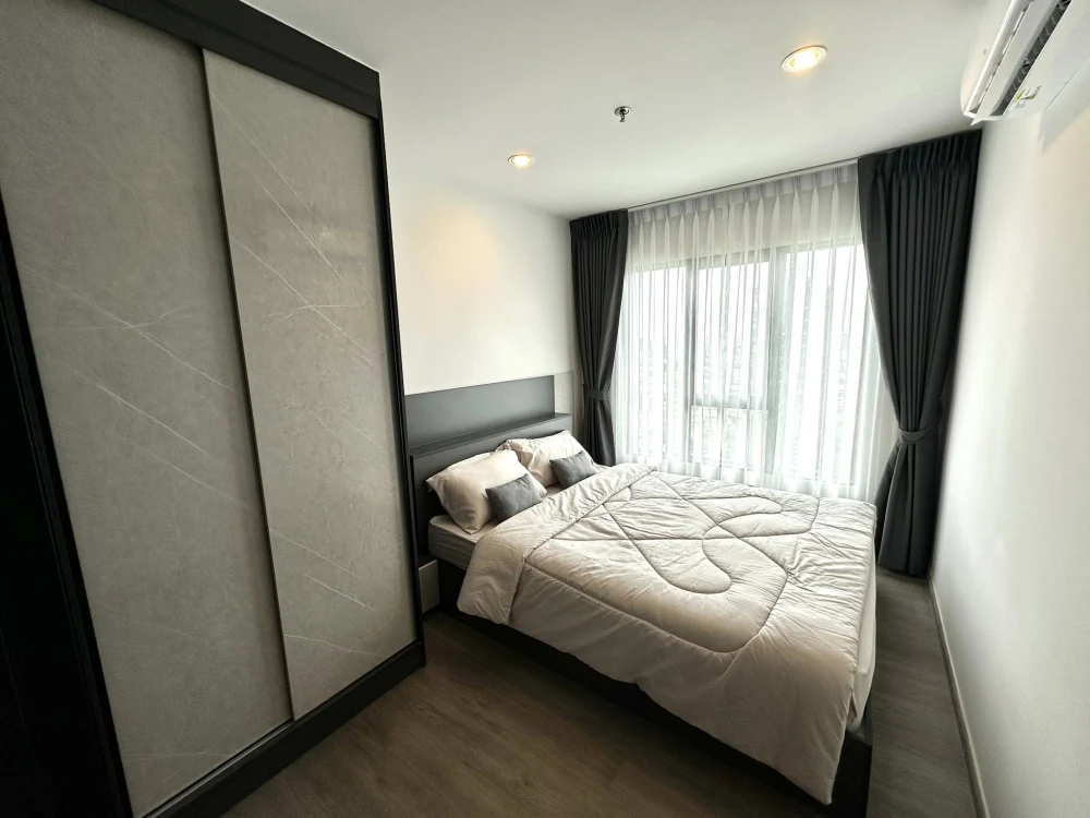 For rent: Regent Home Wutthakat, ready to move in, fully furnished. Book now, don't miss out!