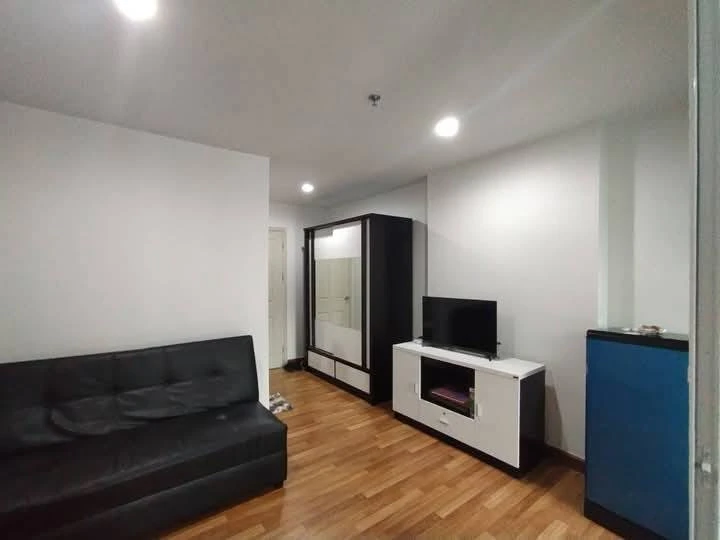 ให้เช่า Regent home บางซ่อน ชั้น 24 อยู่ชั้นบนสุด สูงมากๆ รับลมเต็ม อากาศดี ไม่ร้อน ต้องจอง