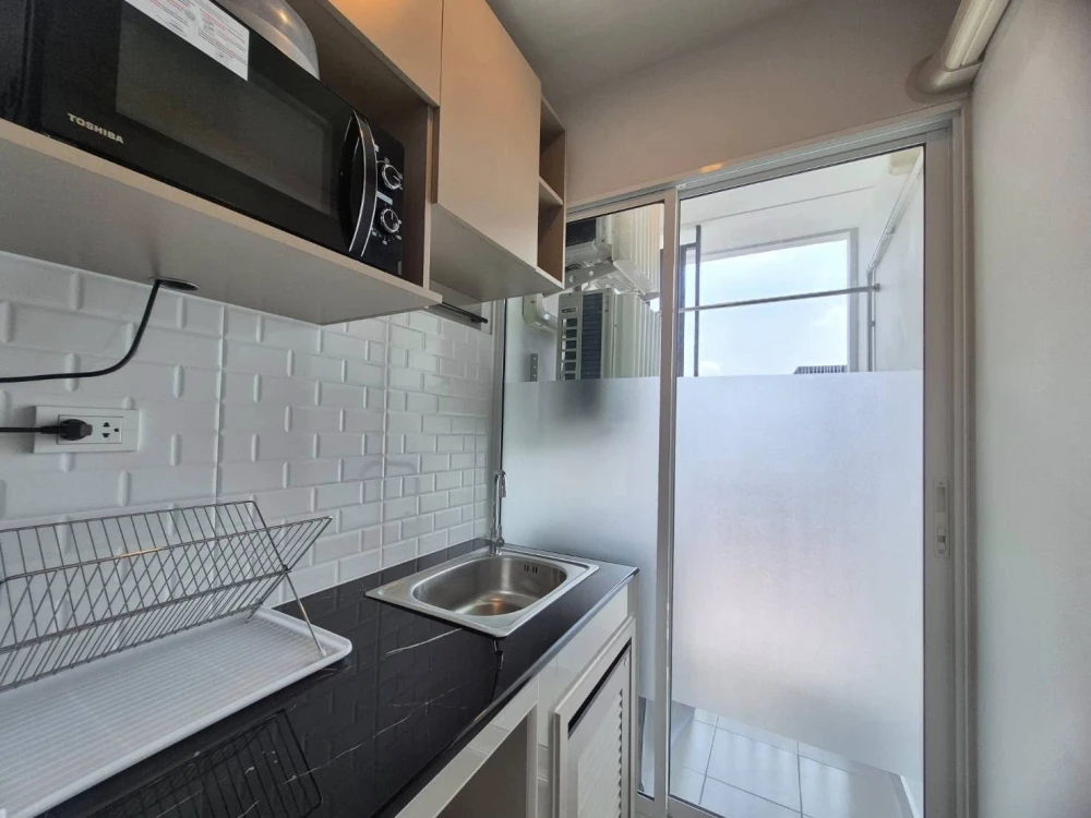 For rent: Regent Home Bangna. Ready to move in, well-partitioned and zoned. Great value! Book now!