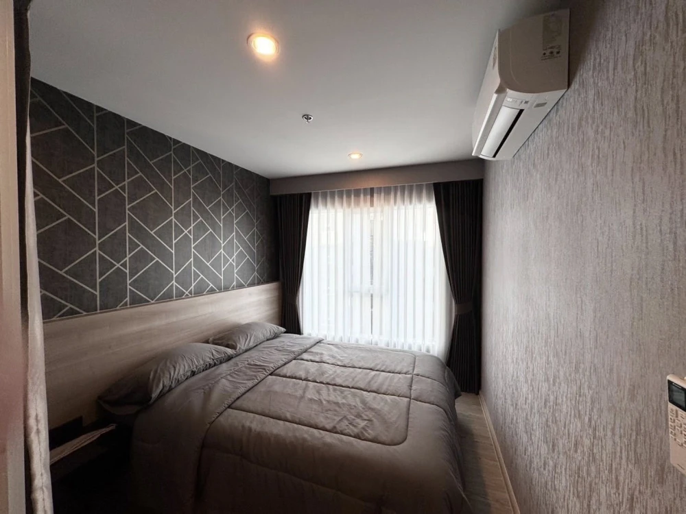 For rent: Regent Home Bangna, furnished room, ready to move in, built-in furniture, 27th floor, high view, good price, come and reserve now.