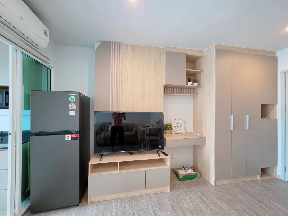 For rent: Regent Home Bangna, fully furnished and ready to move in. Complete with furniture and appliances. Affordable price. Book now!