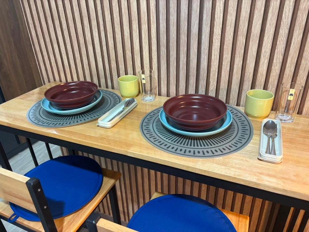 For rent: REGENT HOME Sukhumvit 97/1. Nicely decorated unit with high-quality built-in furniture. Convenient and fully furnished. Book now, don't wait