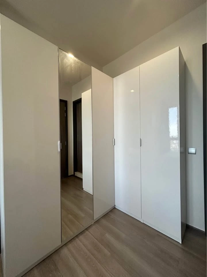 For rent: Rhythm Charoenkrung Pavillion, 1 bedroom, 1 bathroom, fully furnished, book now.