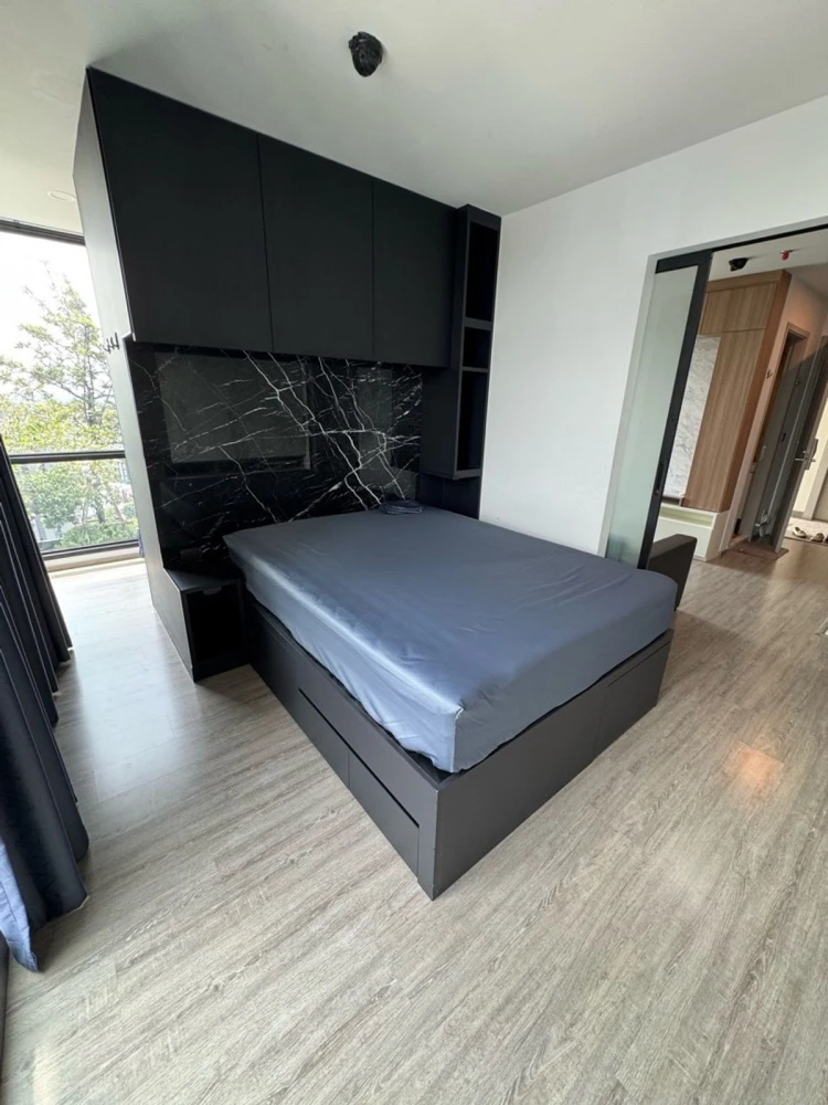For rent: RHYTHM Ekkamai, 27th floor, beautiful room, fully furnished, nice to live in, reserve now, don't miss out, hurry!