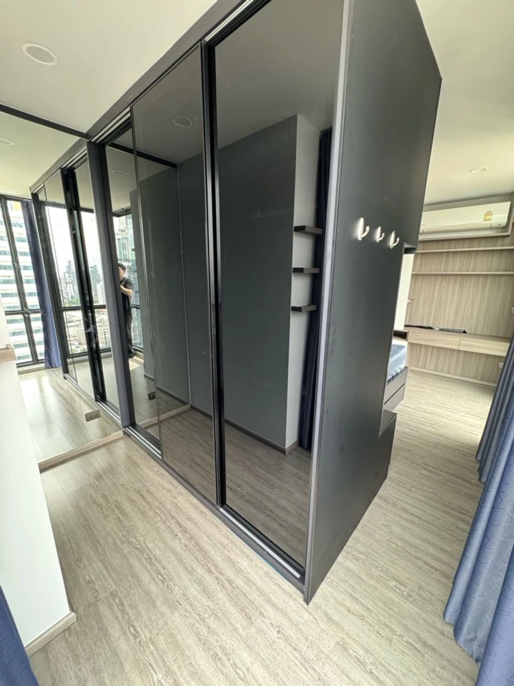 For rent: RHYTHM Ekkamai, 27th floor, beautiful room, fully furnished, nice to live in, reserve now, don't miss out, hurry!