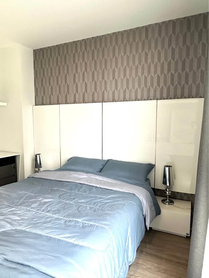 For rent: Rhythm Ekkamai, private corner location with garden view, fully furnished, book now!