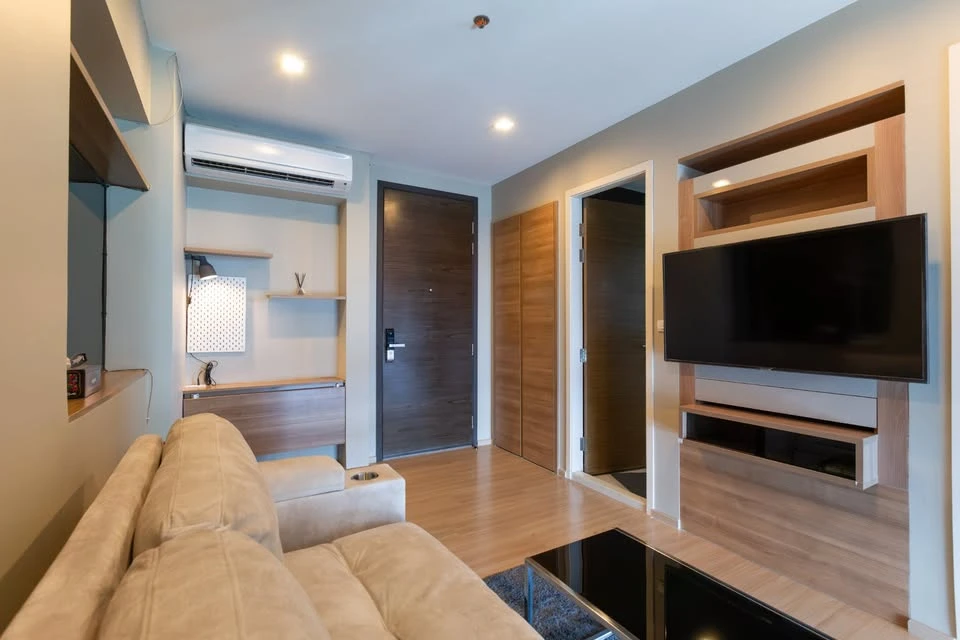 For rent: Rhythm Phahon-Ari, fully furnished, ready to move in, high floor, open view, meets all needs.