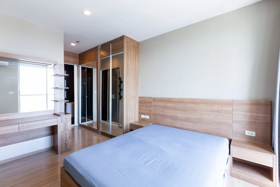 For rent: Rhythm Phahon-Ari, fully furnished, ready to move in, high floor, open view, meets all needs.