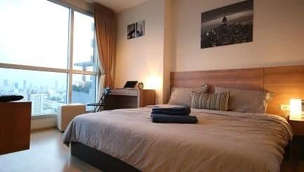 For rent: Rhythm Ratchada-Huaikhwang, ready to move in, high floor, fully furnished, just bring your bags+++