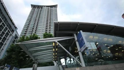 For rent: Rhythm Ratchada-Huaikhwang, ready to move in, high floor, fully furnished, just bring your bags+++