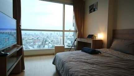 For rent: Rhythm Ratchada-Huaikhwang, ready to move in, high floor, fully furnished, just bring your bags+++