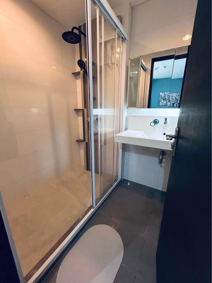 For rent: Rhythm Ratchada, spacious room, comfortable, great city view, fully furnished, ready to move in