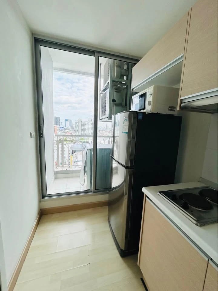 For rent: Rhythm Ratchada, spacious room, comfortable, great city view, fully furnished, ready to move in