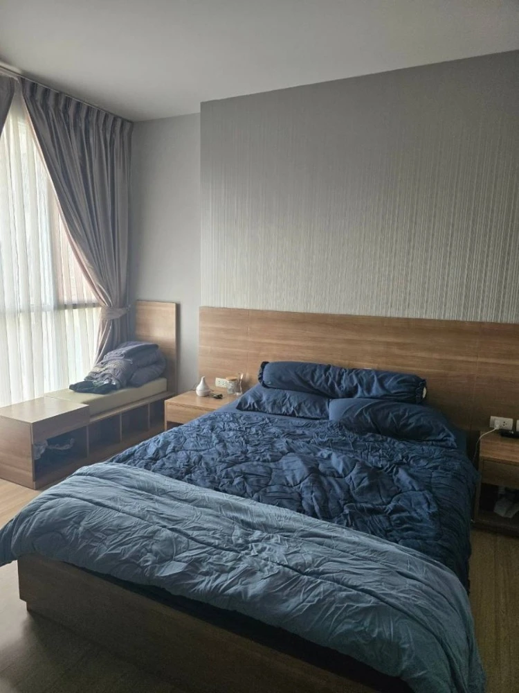 For rent: Rhythm Sathorn, 10th floor. A lovely, fully furnished unit. Book now! (Limited time offer!)