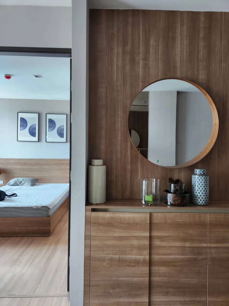 Rhythm Sathorn condo for rent, 17th floor, fully furnished. Book now, don't miss out!